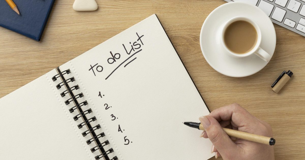 As a virtual assistant, we always have an extensive daily to do list. Read about a 5-step check list we use that works for us